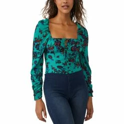 Discount 💯 Free People Hilary Printed Top 🎉