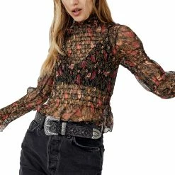 Flash Sale 🛒 Free People Hello There Top 😍