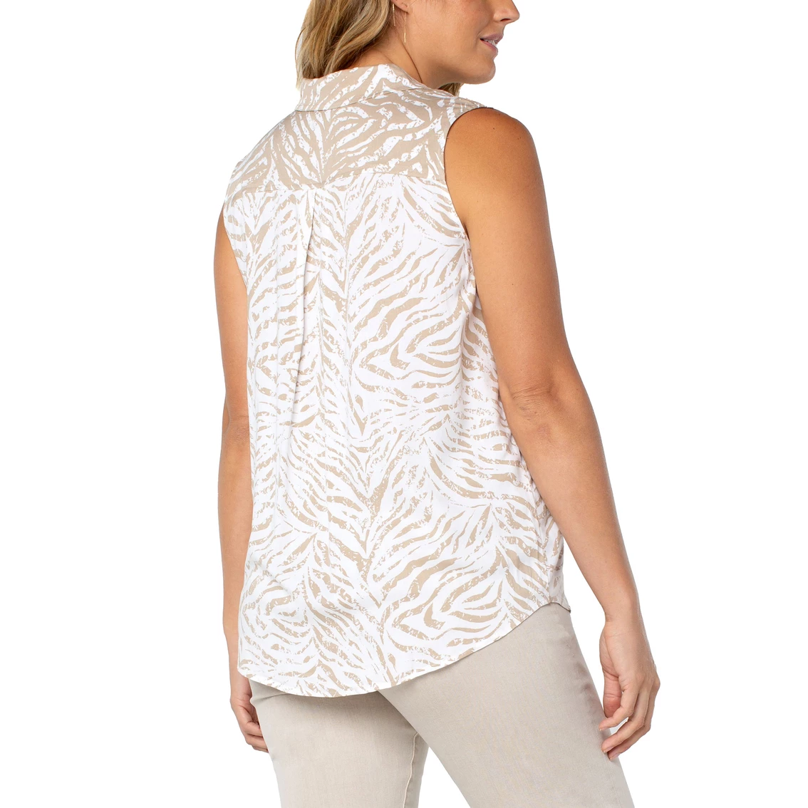 Budget 𧨠Liverpool Button Up π Shirt 𧨠- Image 2