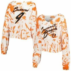 Outlet β Women's Majestic Threads Joe Burrow White Cincinnati Bengals Off-Shoulder Tie-Dye Name & Number Cropped Long Sleeve V-Neck T-Shirt π